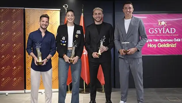 'Galatasaray'da Yılın Sporcusu' ödül töreni yapıldı
