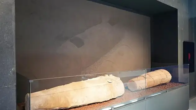 Görenlerin ilgisini çekiyor