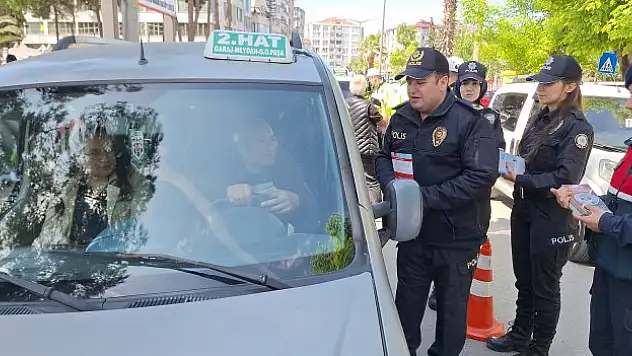 Bafra'da 'Hayatla Yarışılmaz' Sloganı