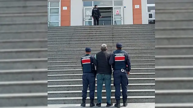 10 yıl 10 ay hapis cezası bulunan firari  yakalandı