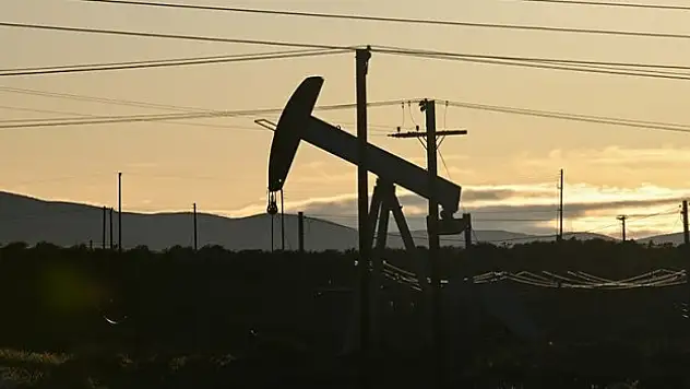 Petrol fiyatları yükseliş eğilimi kaybediyor