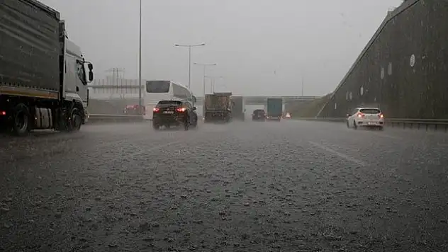 Yağışlar mevsim normallerine göre yarı yarıya azaldı