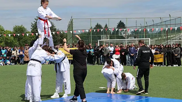 Kavak'ta 19 Mayıs Kutlamaları Yapıldı