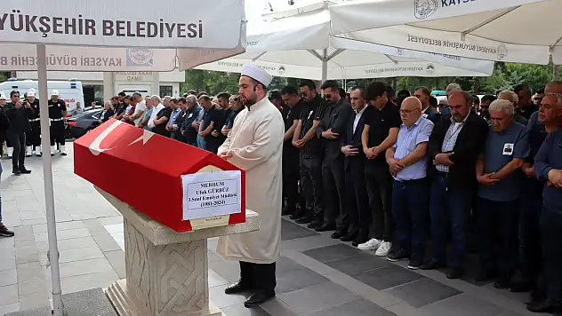 Emniyet müdürü toprağa verildi