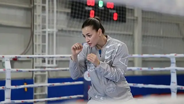 Kadın boksörlerin hedefi her turnuvada şampiyonluk