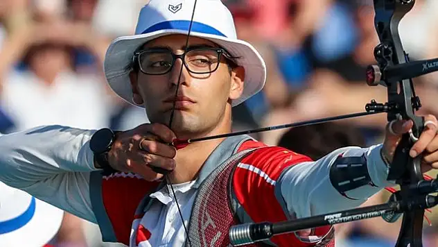 Dünya Kupası'nda bronz madalya kazandı