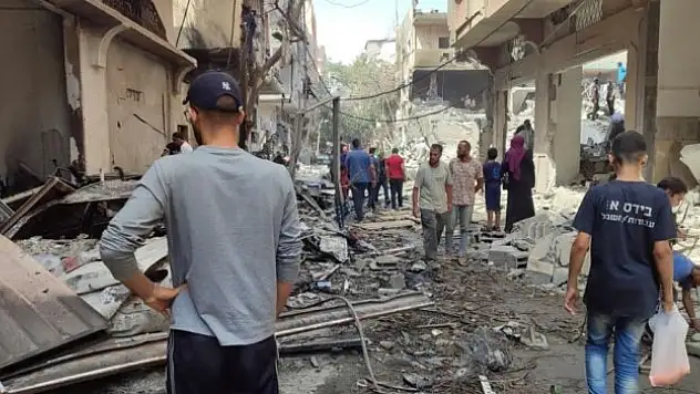 Nuseyrat kampındaki aileler evlerine dönmeye başladı