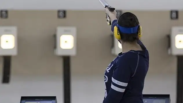 Milli atıcı Şevval İlayda Tarhan'dan Paris 2024 kotası