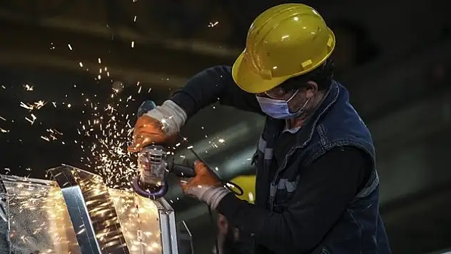 Sanayi üretim endeksi yıllık bazda yüzde 0,7 azaldı
