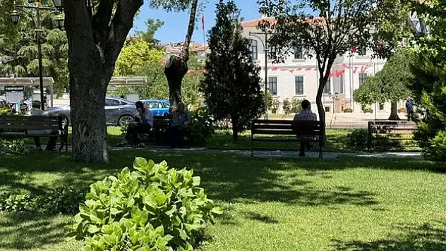 Birçok ilde sıcak hava etkili oldu