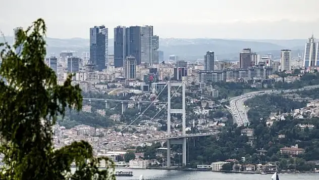 İstanbul'da 1 milyon 87 bin 17 yabancı var