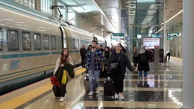 Demir yollarını 7,5 milyon kişi kullandı