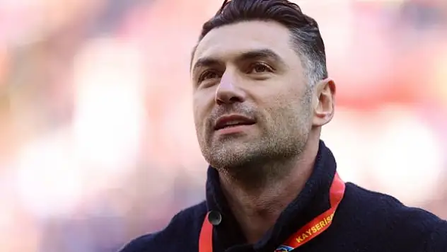 Burak Yılmaz'dan milli takım oyuncularına destek çağrısı