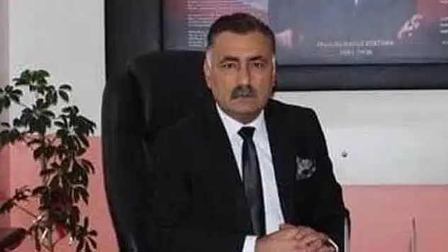 İlçe Milli Eğitim Müdür Vekili Selim Kurtoğlu kalbine hayatını kaybetti
