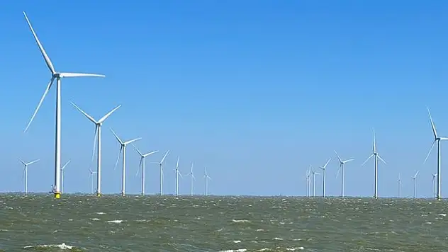 AB'nin elektrik üretimi hızla 'karbonsuzlaşıyor'