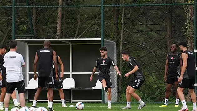 Beşiktaş, Ümraniyespor ile 0-0 berabere kaldı