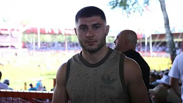 Şampiyonunun hayali, er meydanına çıkmak