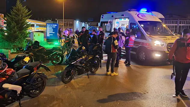 Devrilen motosikletin sürücüsü yaralandı