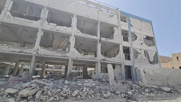 İsrail, okulları hedef alıyor