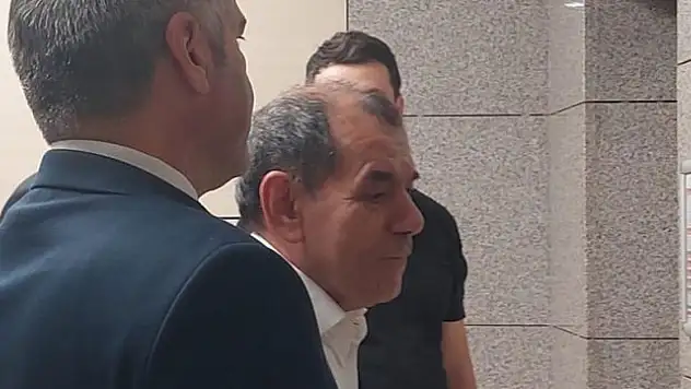 Özbek adliyede ifade verdi