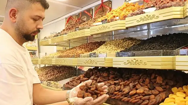 Kuru kayısı ihracatından 186 milyon dolarlık gelir