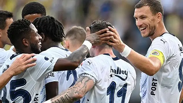 Fenerbahçe hazırlık maçını farklı kazandı