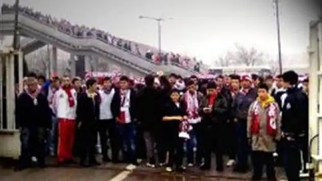 'Bizi üzeni, üzeriz!'