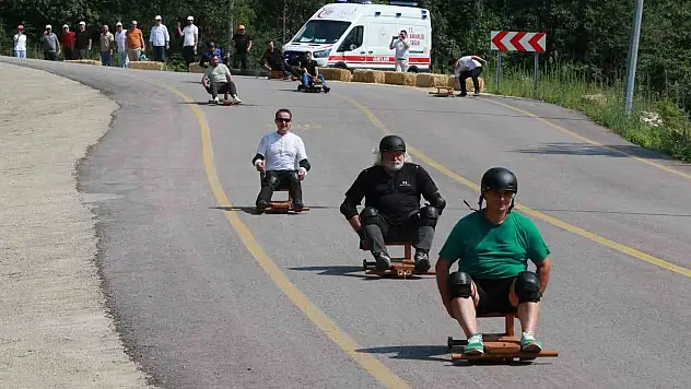 araba yarışı heyecanı