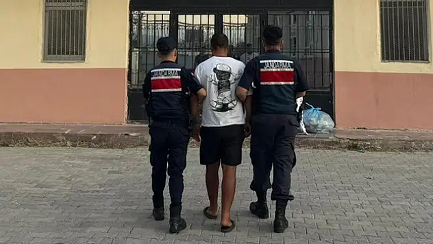 Yurda kaçak yollarla giren 5 Suriyeli yakalandı