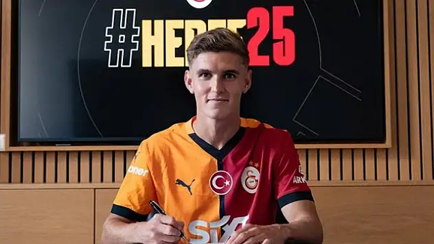 Galatasaray, Elias Jelert ile 5 yıllık sözleşme imzaladı
