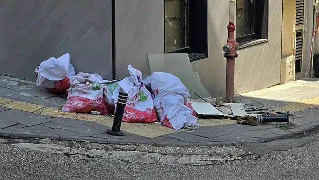 Engelli yolu şaşkınlık yarattı