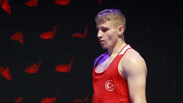 Milli boksör Kaan Aykutsun, son 16 turuna yükseldi