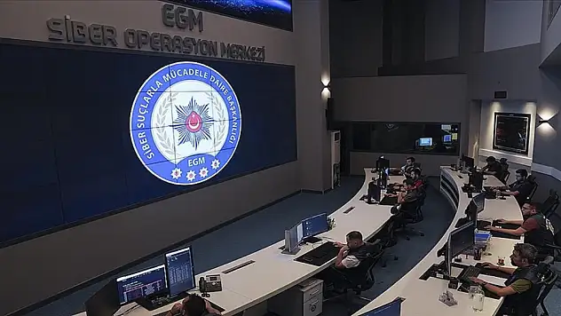 Emniyetten sanal alemde 7/24 siber devriye