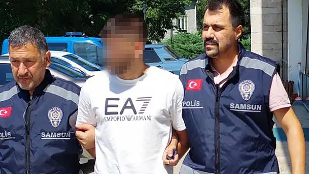 KIZ ARKADAŞINI TEHDİTLE ALIKOYDU