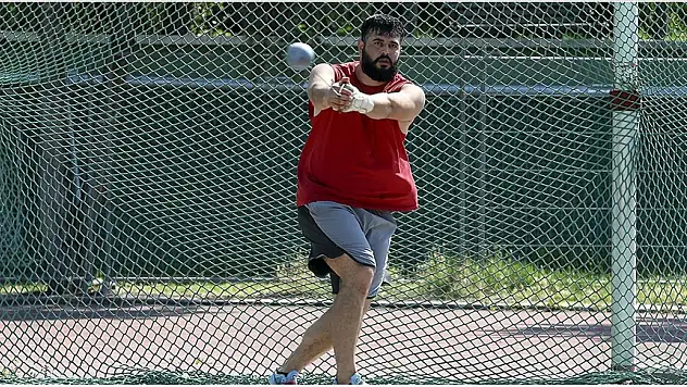 Milli atlet Özkan Baltacı finale kalamadı