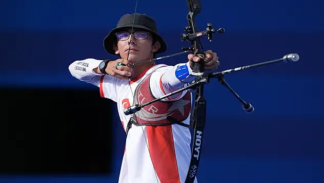 Mete Gazoz, çeyrek finale çıktı