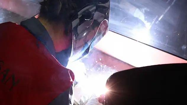 Sanayi üretim endeksi yüzde 4,7 azaldı