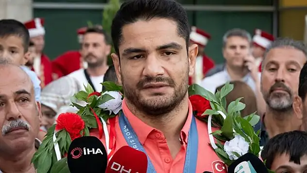 Taha Akgül'den hakemlere tepki