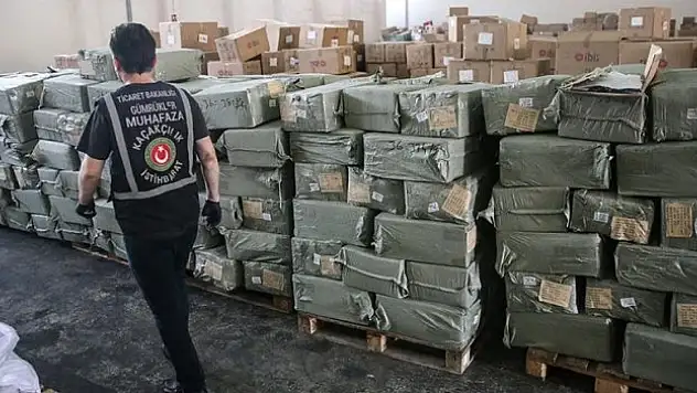Gümrük Muhafaza ekipleri 730 bin kaçak eşya ele geçirdi