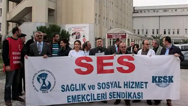SAĞLIKÇILARDAN GREVE ÇAĞRI