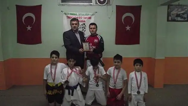 Akademi spor Muay Thai müsabakalarında…