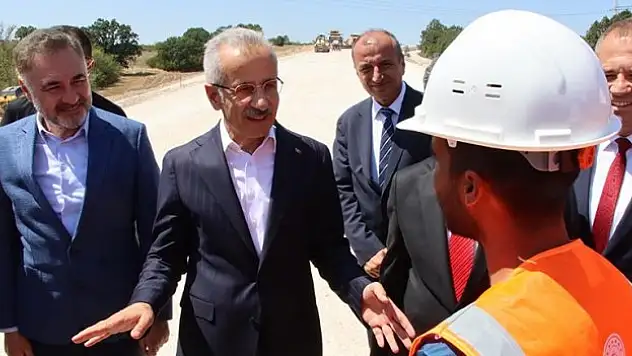 Bakan Uraloğlu, projeleri inceledi