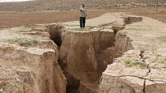 Konya Ovasında yeni obruklar oluşuyor