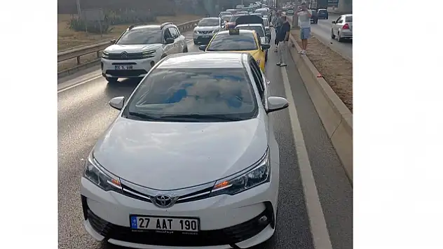 5 araç birbirine girdi