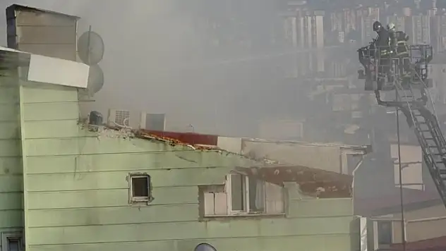 OTEL YEMEKHANESİ YANDI