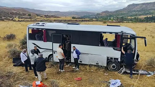 Düğün yolunda kaza