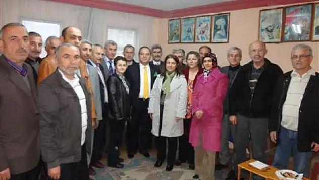 Yıldız muhalefet partileri ziyaret etti