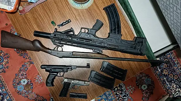 Katil zanlısı silahla birlikte yakalandı