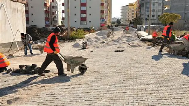 Atakum'da Parke Çalişmaları Devam Ediyor