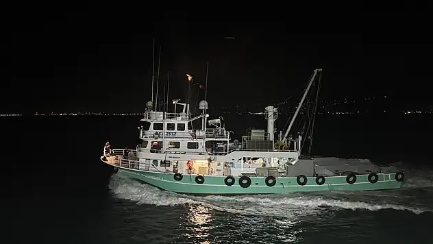 Av yasağının sona ermesiyle balıkçılar 'Vira Bismillah' dedi